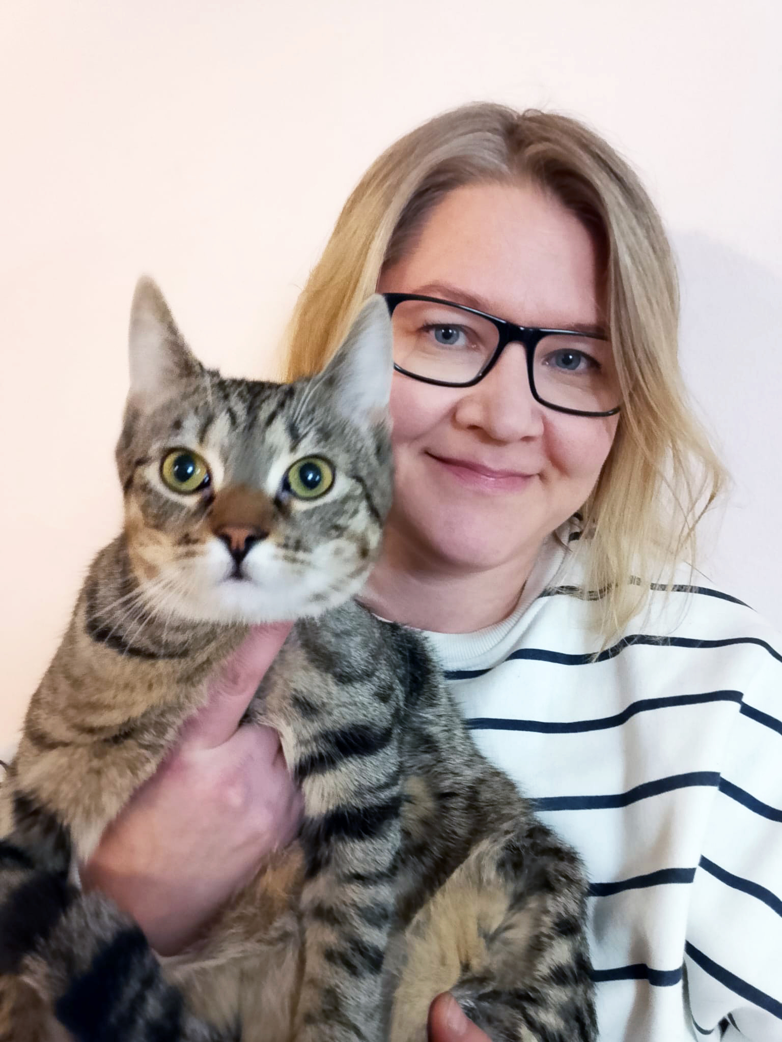 Photo of Friendshipper’s co-creator, with her cat
